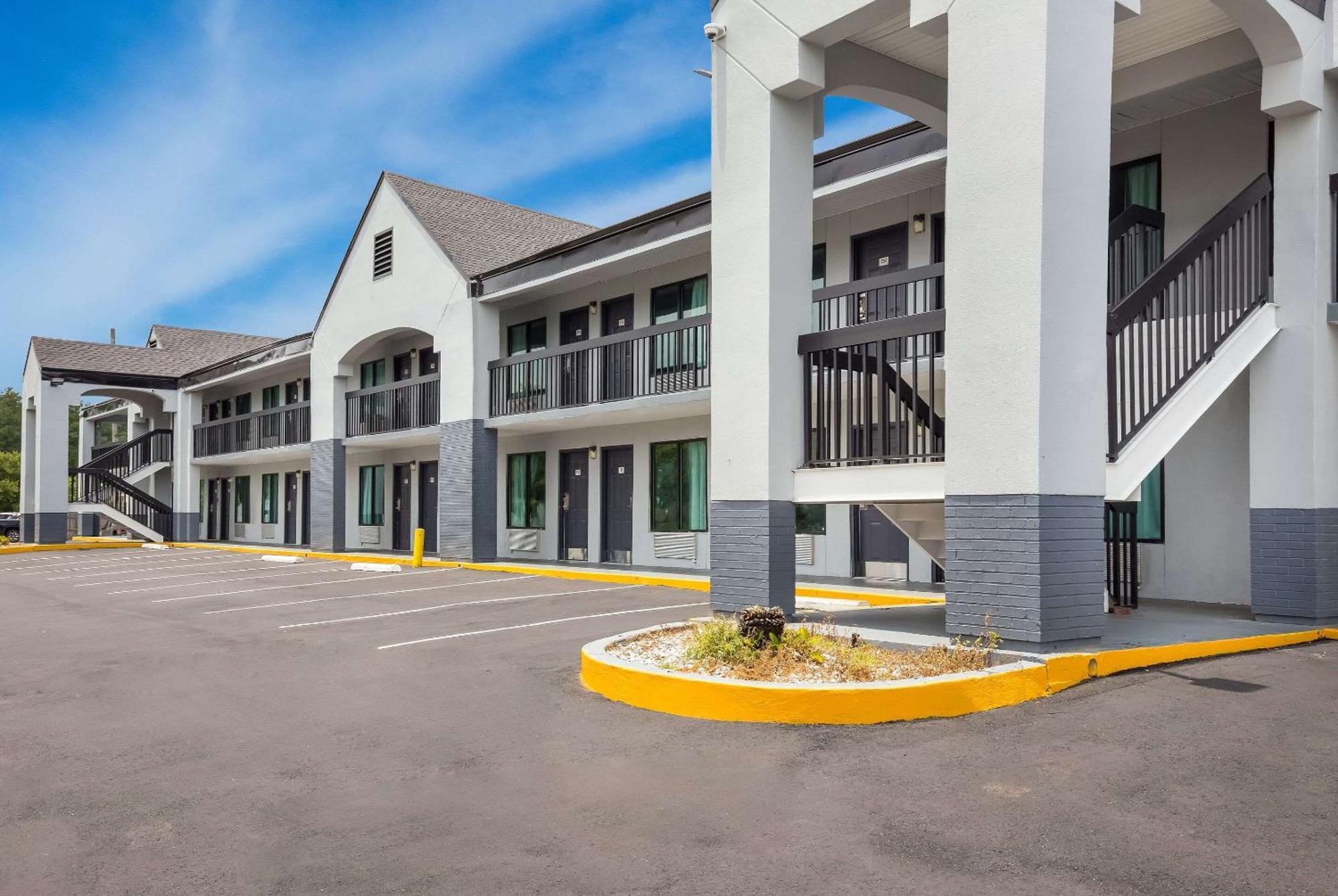 Econo Lodge Мобіл Екстер'єр фото