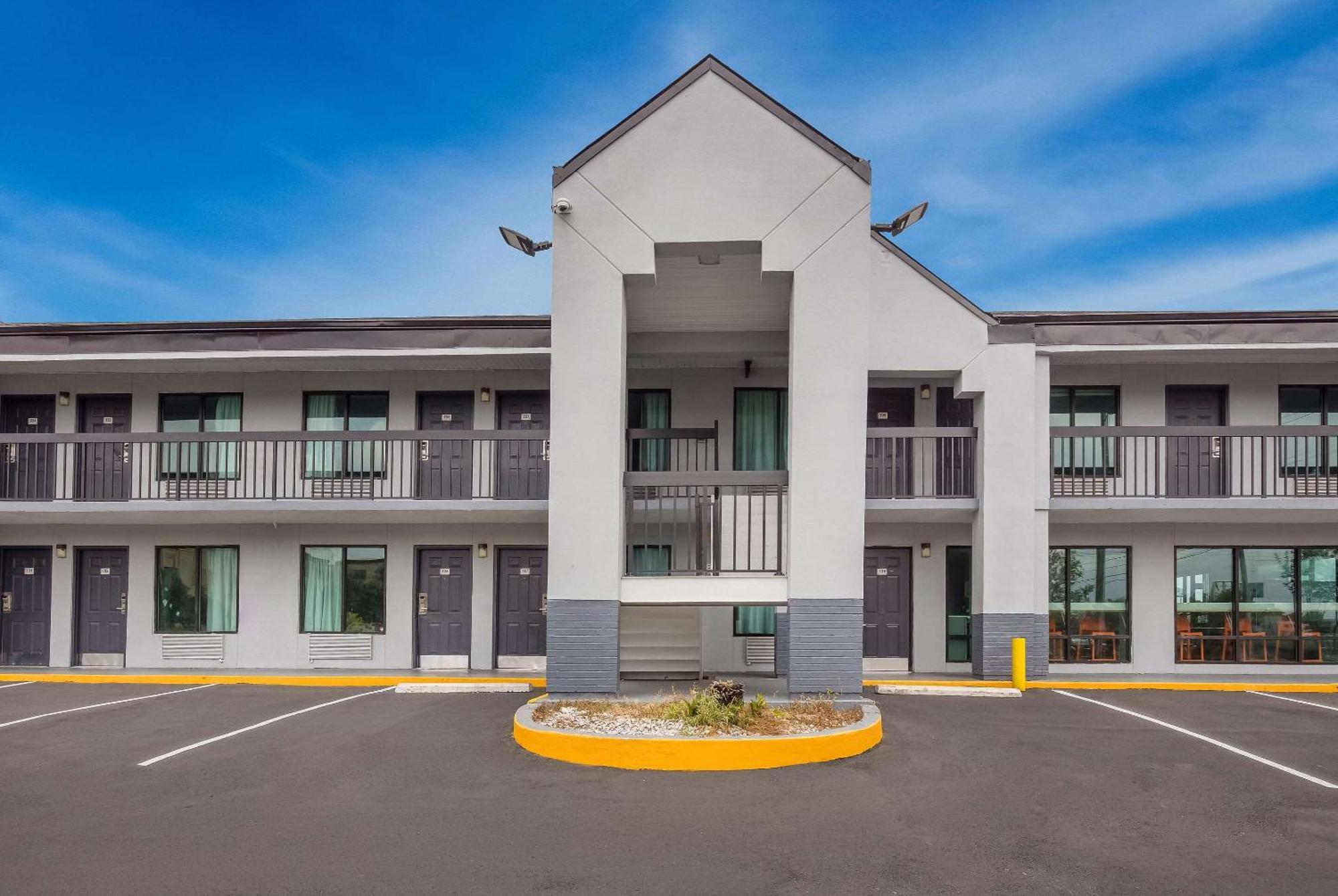 Econo Lodge Мобіл Екстер'єр фото